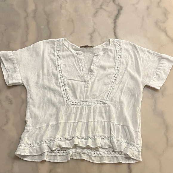 LOFT Tops - LOFT Women's White Tunic with Embroidered Accents